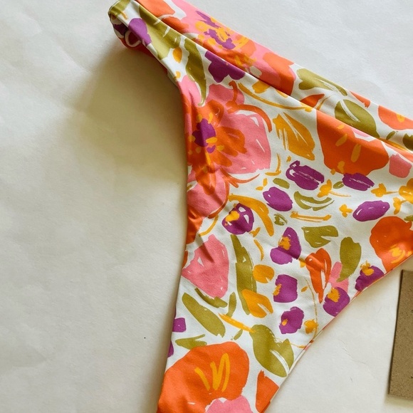 Stone Fox Bloom Cheeky bikini Bottom NWT - Picture 8 of 9